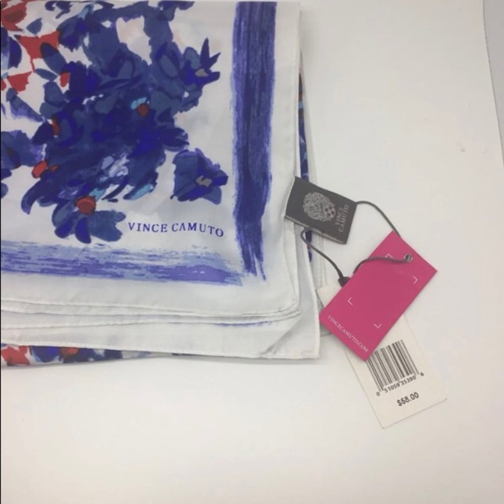 Vince Camuto Silk Painted Garden Scarf NWT - Picture 7 of 7